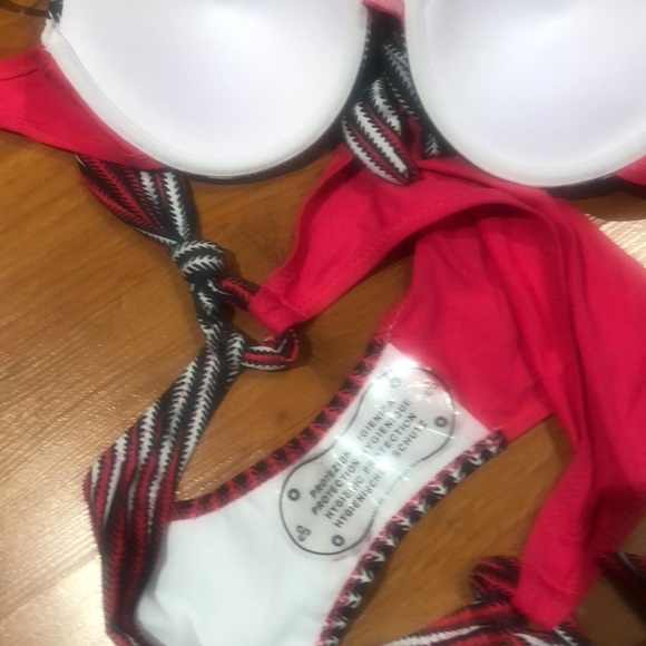 Ladies bikini bathing suit - Picture 2 of 3